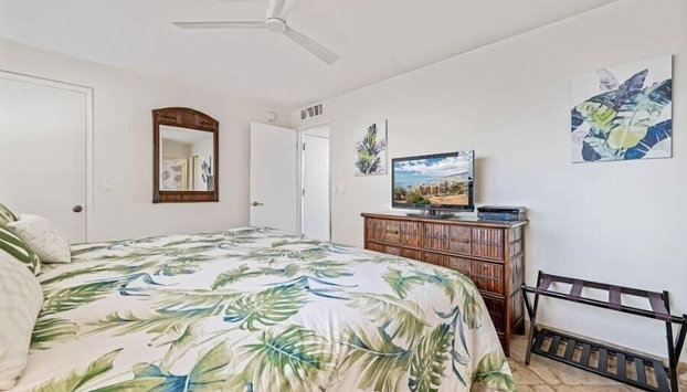 Kihei Beach, #406^ 1 Bedroom Condo by RedAwning - Foto 3, Habitación