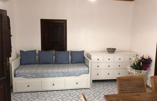 Villa by the Vulcano - 70mq plus large garden and patio - Foto 8