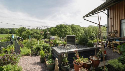 Hoarders Cottage - Foto 3