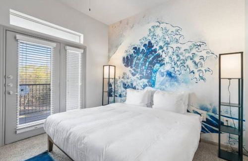 Modern Austin 2BR 2B Unit with Pool, Parking & WiFi - Photo 3