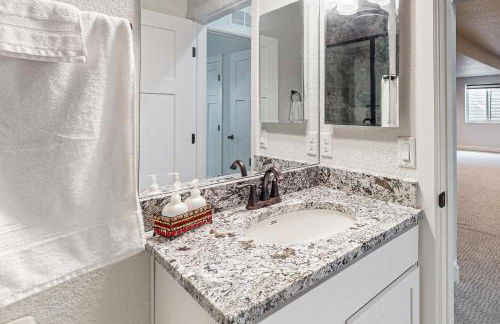 Under the Rye Sky New-Build Home Near Trails! - Foto 22