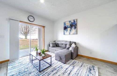 4 Mi to Lake Erie Condo in Golf Community - Foto 4