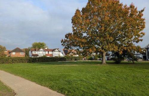 Bright one bedroom apartment with garden - Foto 42