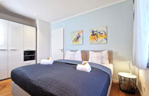 BohnApartments Luxury Villa Berlin - 210qm - Wintergarten - Kamin - 4 kostenlose Parkplätze - 6 Schlafzimmer - Neubau - Luxusausstattung - Foto 30