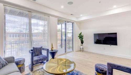 DC Penthouse with Rooftop view Free parking and WiFi WIFI Capitol View 3 - Foto 3