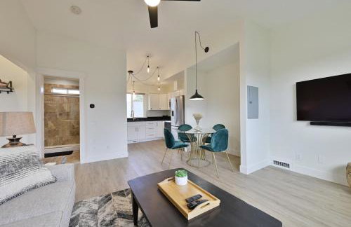 Modern Upstairs Loft - Newly Renovated! - Foto 5