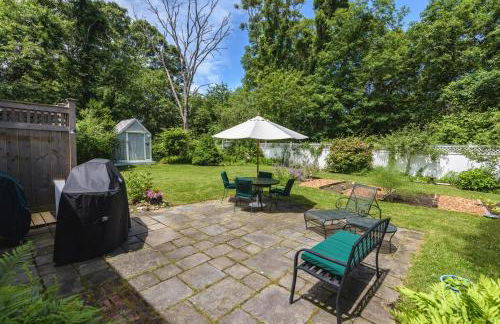 Adorable Oak Bluffs Cottage - Foto 34