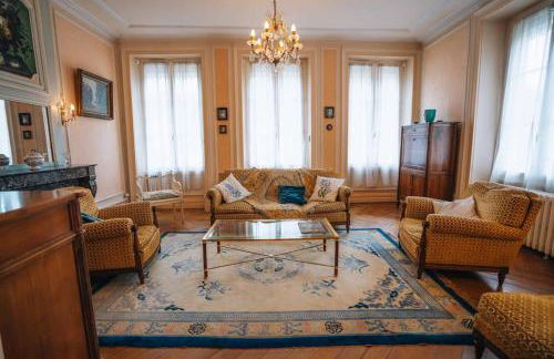 L'Écrin - Stationnement Privatif - Coeur de ville - Foto 4