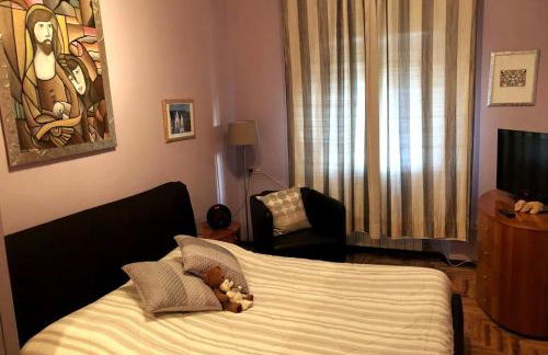 SERRA's Home - Bright Apt Statuto Area near Center - Foto 10