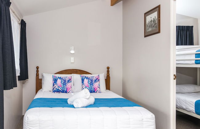 Motutere Bay Top 10 Holiday Park - Photo 5