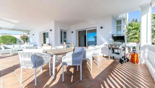 88-Exclusive Villa with Private Pool in Mijas, Malaga - Photo 3