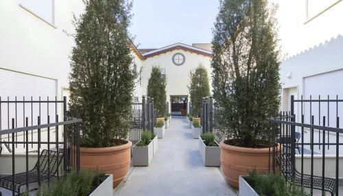 Sonder by Marriott Bonvoy San Lorenzo Apartments - Photo 2