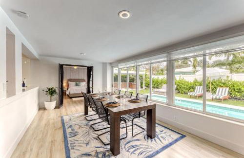 Luxury Home with Heated Pool close to beaches - Foto 48