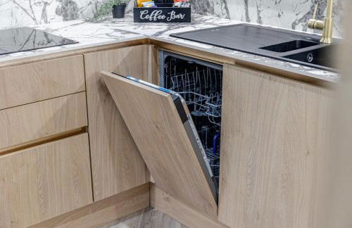 Amazonian Luxury Family Home MCR City Centre Etihad Free Parking - Foto 45