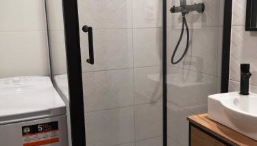 Małe mieszkanie - Foto 4, towels, Shower