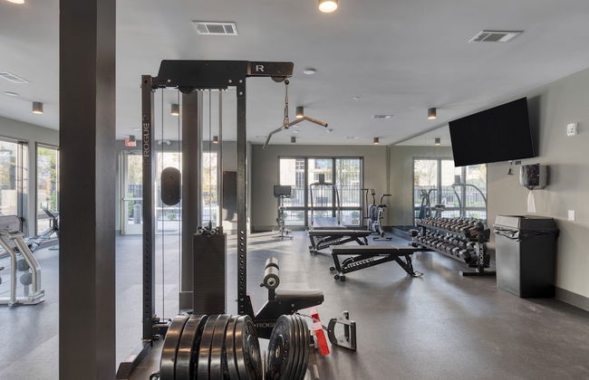 Wonderstruck Walkable Midtown Location at Odyssey Pool BBQ Fitness Room - Foto 31
