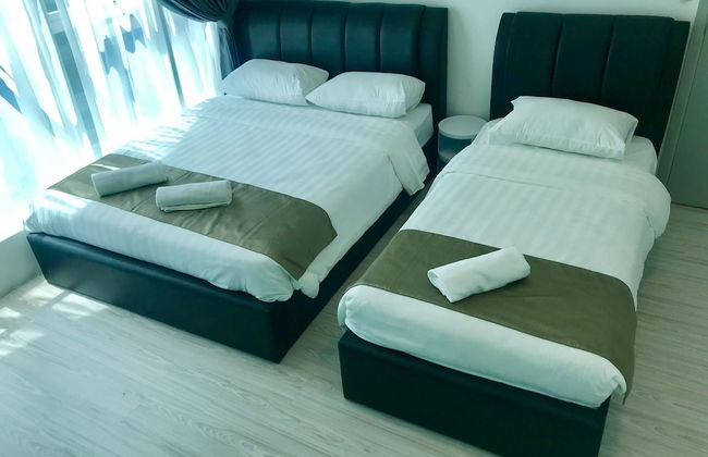 Sunset Seaview Vacation Condos at Infinity Avenue - Foto 13