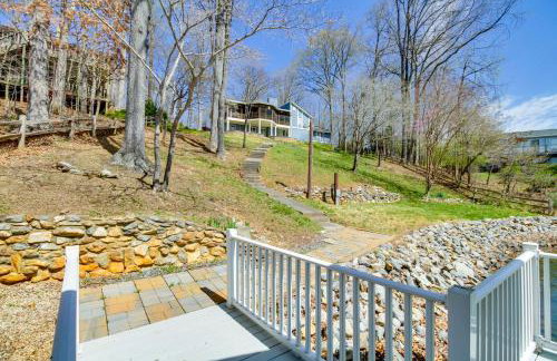 Smith Mountain Lake Getaway w/ Private Dock! - Foto 42