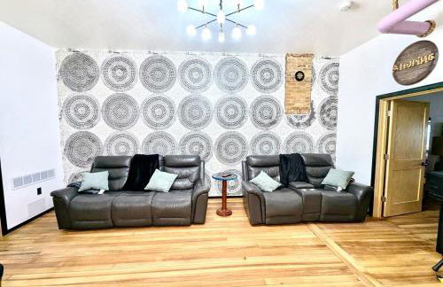 The Upstairs Escape - Foto 29