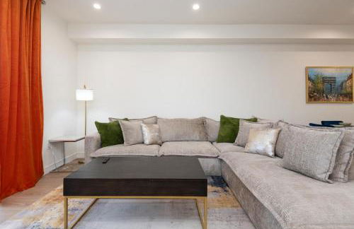 Stylish Apartments in Glendale with Free Parking - Foto 12