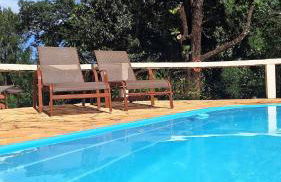 Refúgio em Macacos para até 12 hóspedes com piscina aquecida, 5 suítes e riacho - Foto 37