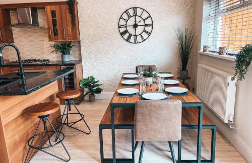 Ty-Fry House, by Solace Stays - Foto 10