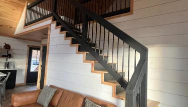 New, modern cabin with private lake and hiking - Foto 5