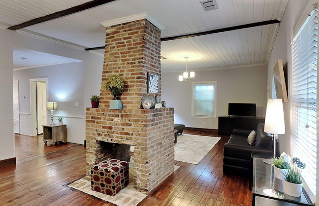 Innerarity House - Photo 5