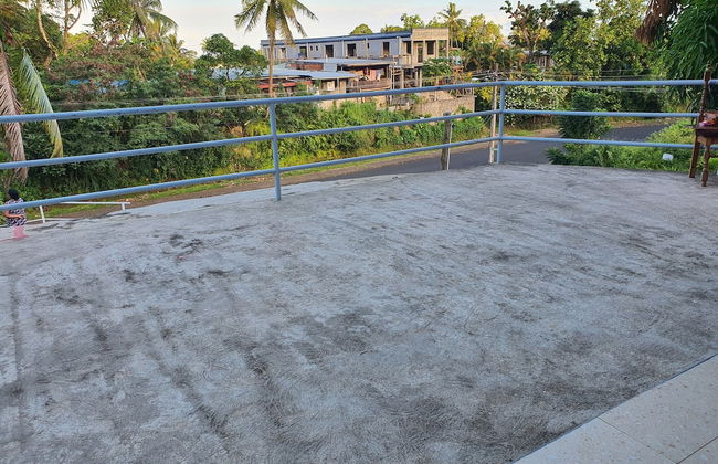 Master Bedroom with Shared Kitchen - Photo 33