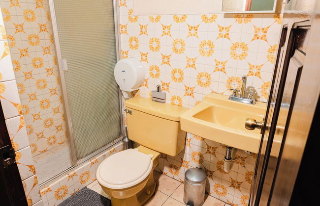 Gold House - Photo 41