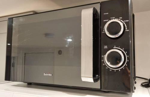 Sittingbourne 1 bed self-contained annex, with parking - Photo 40