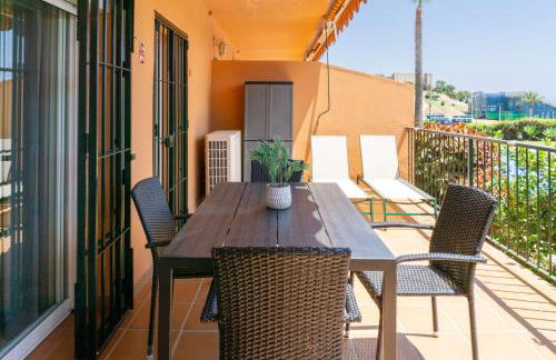 Encinas Garden Stay - Photo 21