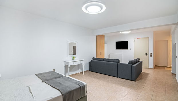 Inviting Villa in Anavissos With Communal Pool - Foto 2, Habitación