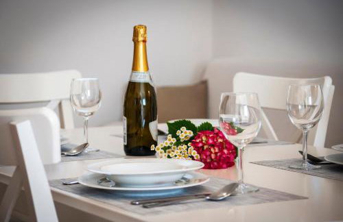 Charming House Nino with a fenced yard - Foto 9