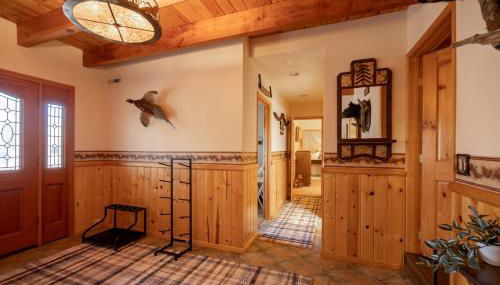 Ultimate Lakeview Lodge and ON THE LAKE! with a Hot-Tub! - Foto 4