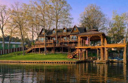 2-Tier Dock with Lift! Jordan Lake Family Retreat - Foto 2