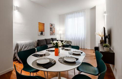 StayEasy Crocetta - Duomo walking, 2 bedrooms 2 baths - Foto 1