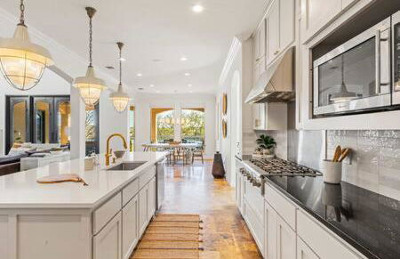 Beachfront Villa New Listing Intro Pricing - Foto 13