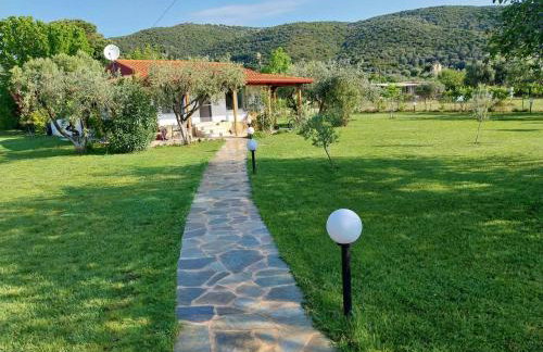 Bill & Eva's precious jewel - Photo 56