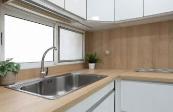 Seafront House,Sea Views,Pool and BBQ, Airport 10 mns - Photo 22