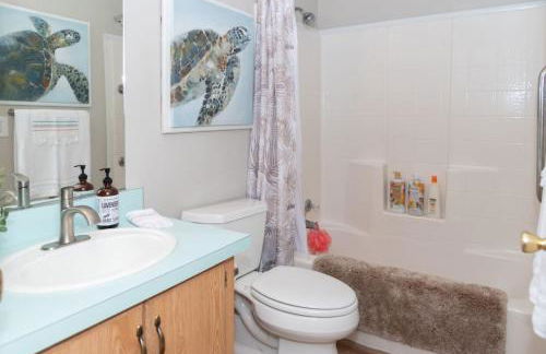 Funky and Fun Beach Getaway - Foto 19