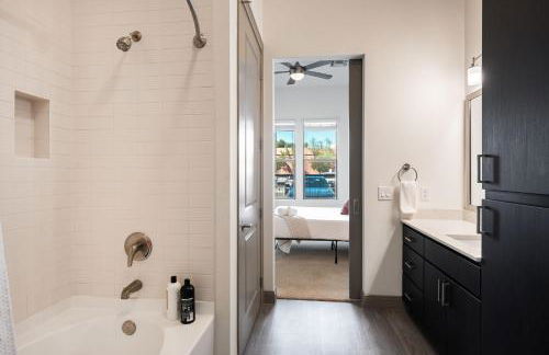 Modern CozySuites on the Town Lake waterfront 12 - Foto 13