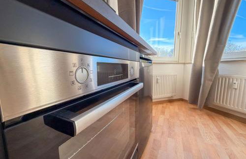 Executive Stadtwald Apartment - S-Bahn Direct - 12min Messe Essen - Barrier-Free - Foto 23