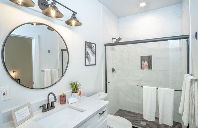 Spectacular 3 BR 2 5 BA Apt Near Downtown - Foto 9