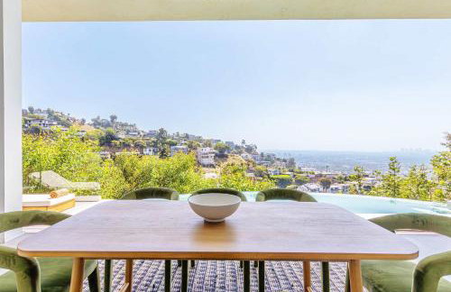 Hillside 4B Villa w Infinity Pool City Views - Foto 12