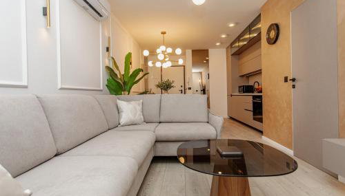 Stunning apartment Bella on Žnjan Beach, private parking - Photo 1