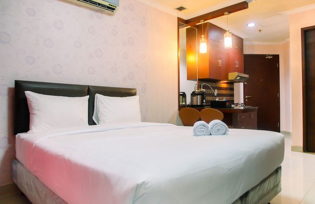 Relaxing Studio Apartment at Mangga Dua Residence - Photo 4