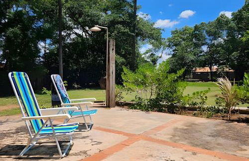 Charme de um típico chalé de campo com lareira. - Foto 54