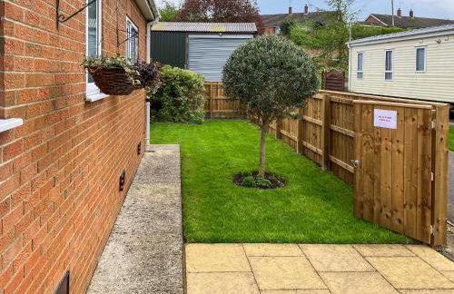 Swaleside Cottage - Photo 11