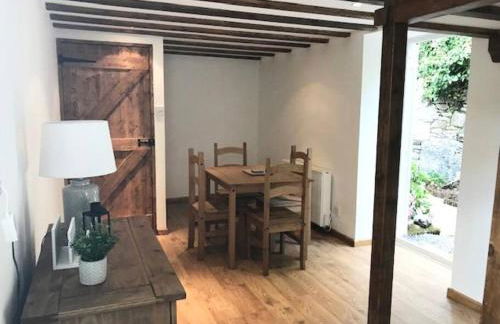 Woodland cottage in Cornwall with walled garden - Foto 3